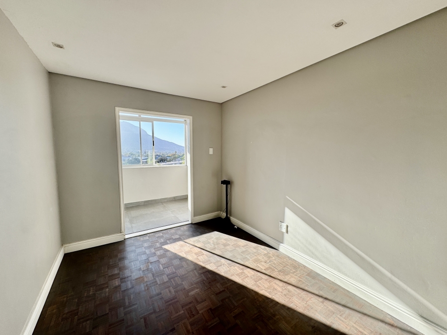 To Let 3 Bedroom Property for Rent in Claremont Western Cape